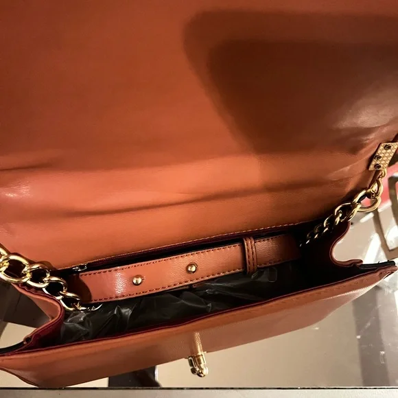 Brown and Gold Quilted Shoulder Bag with Chain Strap - Picture 4 of 4